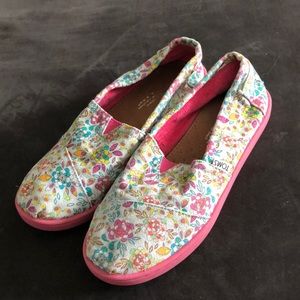 Big Girls-TOMS Alpargata Spring Floral Fabric Shoes | | 4.5Y